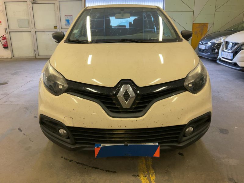 Renault Captur 1.5 dCi Energy Life 2015 – снимка 14
