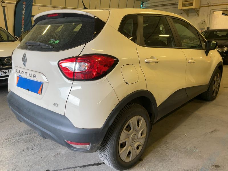Renault Captur 1.5 dCi Energy Life 2015 – снимка 10