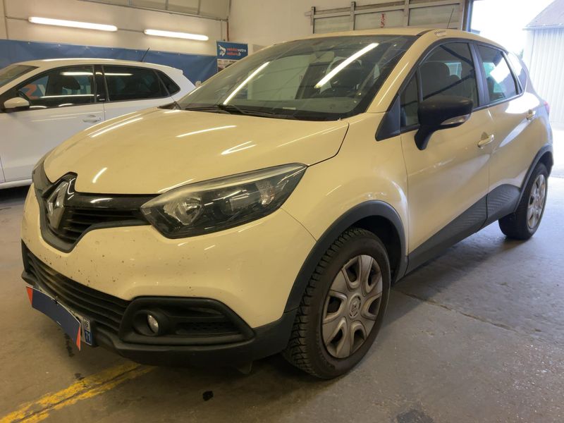 Renault Captur 1.5 dCi Energy Life 2015 – снимка 1