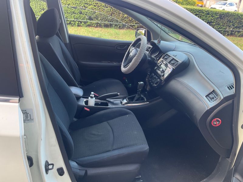 Nissan Pulsar 1.5 Turbodiesel Acenta 2015 – снимка 3