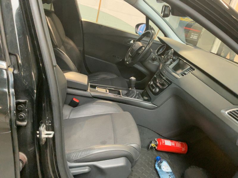 Peugeot 508 2.0 Blue-HDi Allure 2015 – снимка 16