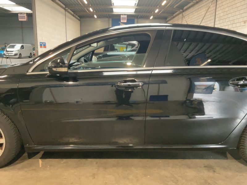 Peugeot 508 2.0 Blue-HDi Allure 2015 – снимка 4