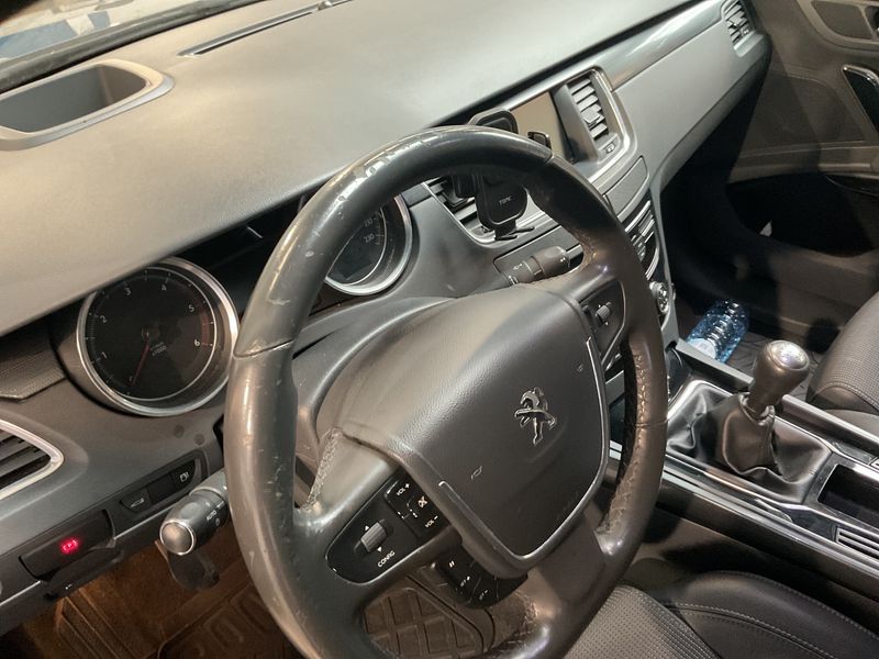 Peugeot 508 2.0 Blue-HDi Allure 2015 – снимка 28