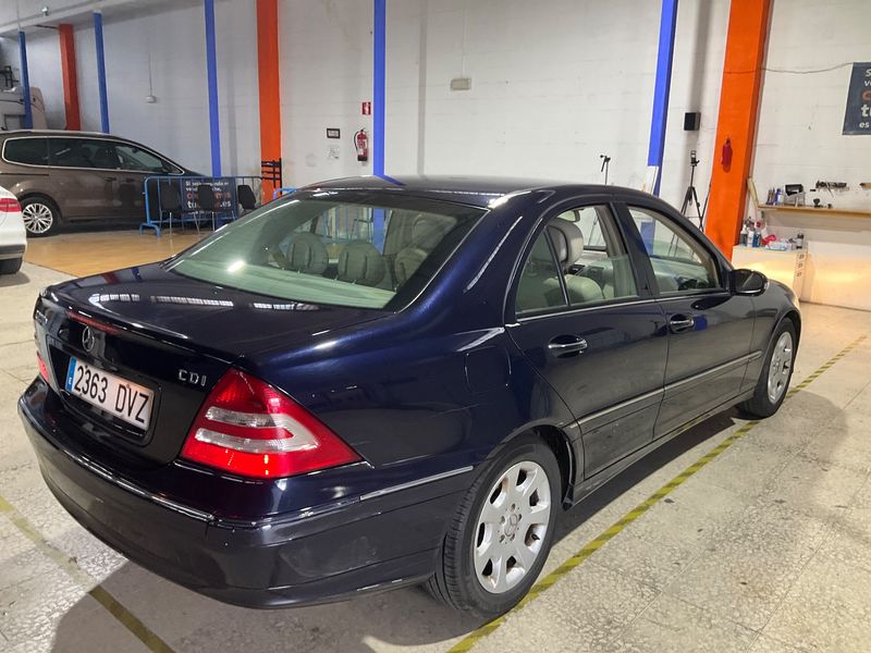 Mercedes-Benz C-Klasse C 200 CDI Elegance 2006 – снимка 2