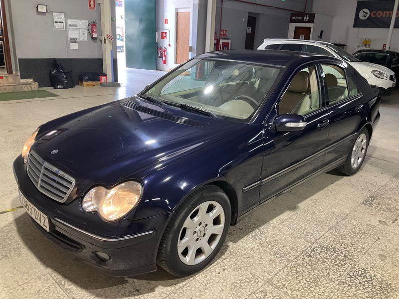 Mercedes-Benz C-Klasse C 200 CDI Elegance 2006 – снимка 1