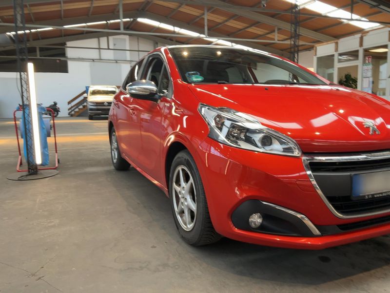 Peugeot 208 1.2 PureTech Style 2017 – снимка 12
