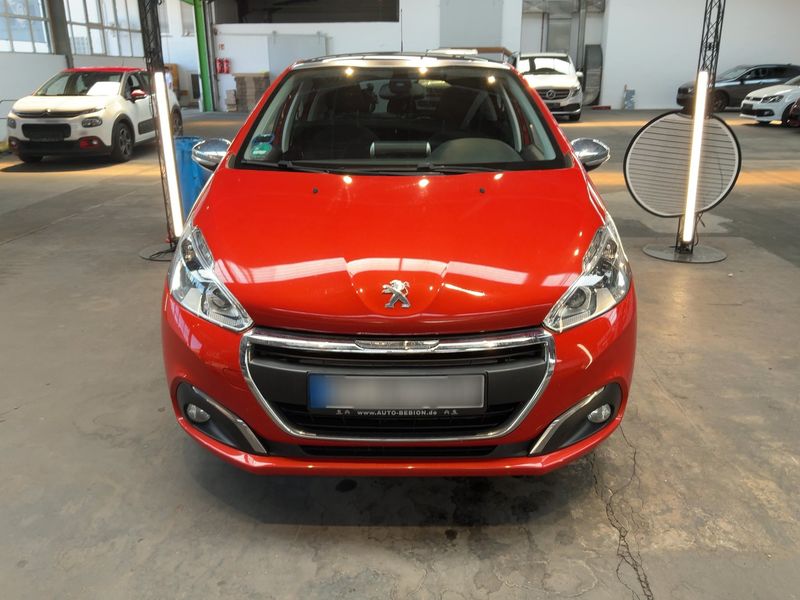 Peugeot 208 1.2 PureTech Style 2017 – снимка 14