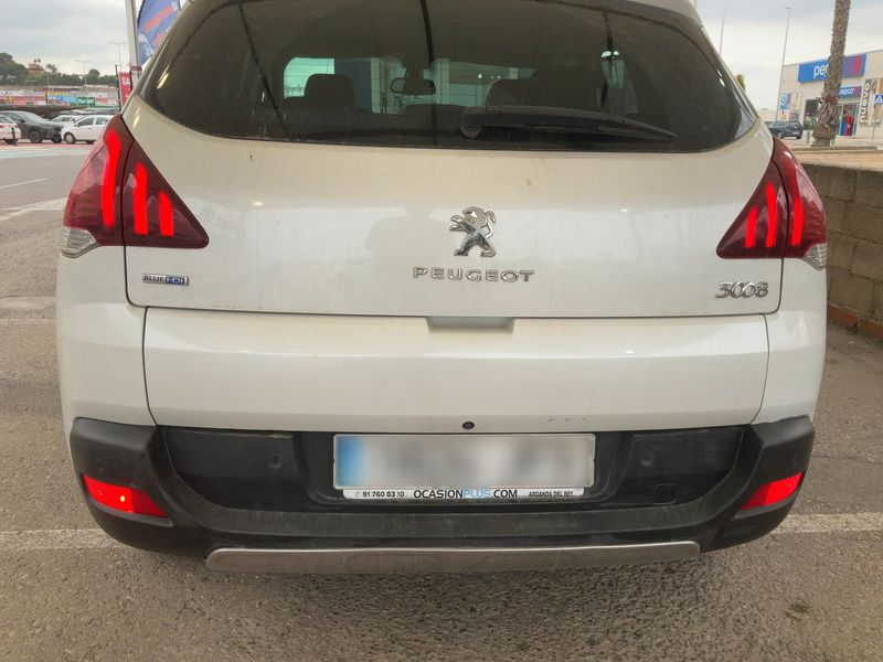 Peugeot 3008 1.6 Blue-HDi Allure 2015 – снимка 7