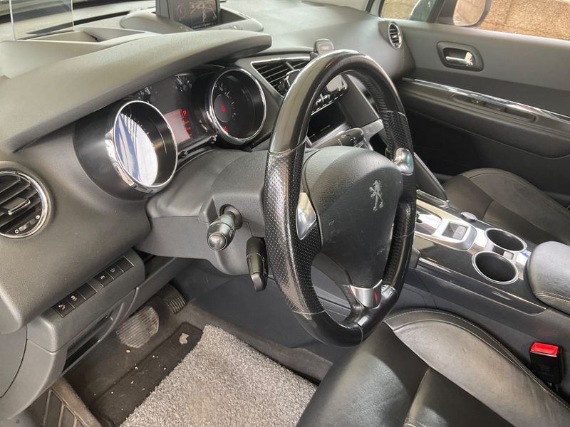 Peugeot 3008 1.6 Blue-HDi Allure 2015 – снимка 23