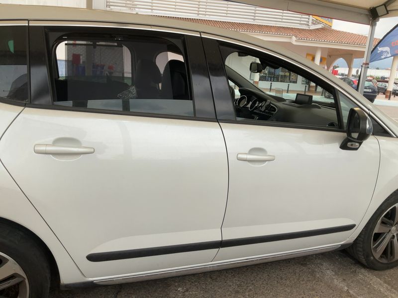 Peugeot 3008 1.6 Blue-HDi Allure 2015 – снимка 10