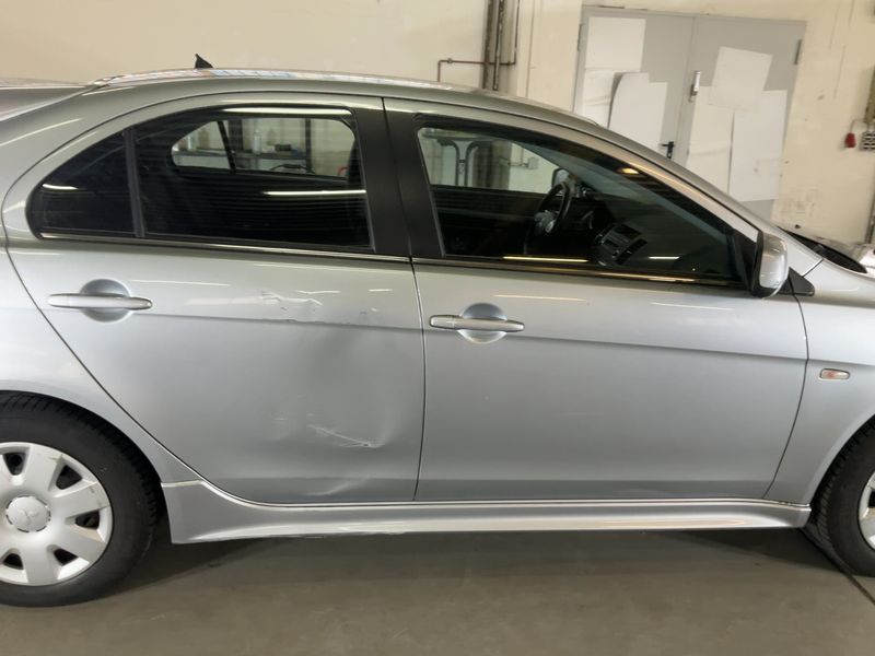Mitsubishi Lancer 1.8 DOHC Intense 2010 – снимка 10