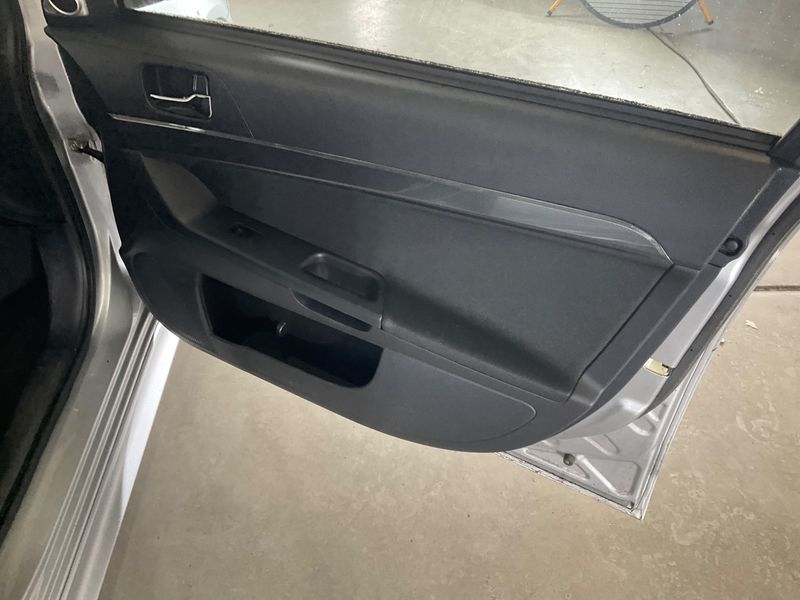 Mitsubishi Lancer 1.8 DOHC Intense 2010 – снимка 27