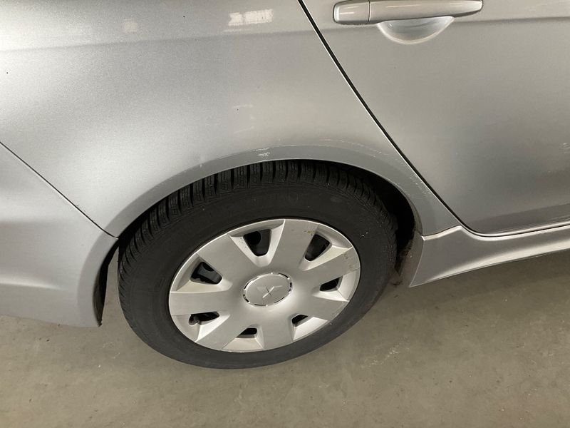 Mitsubishi Lancer 1.8 DOHC Intense 2010 – снимка 22