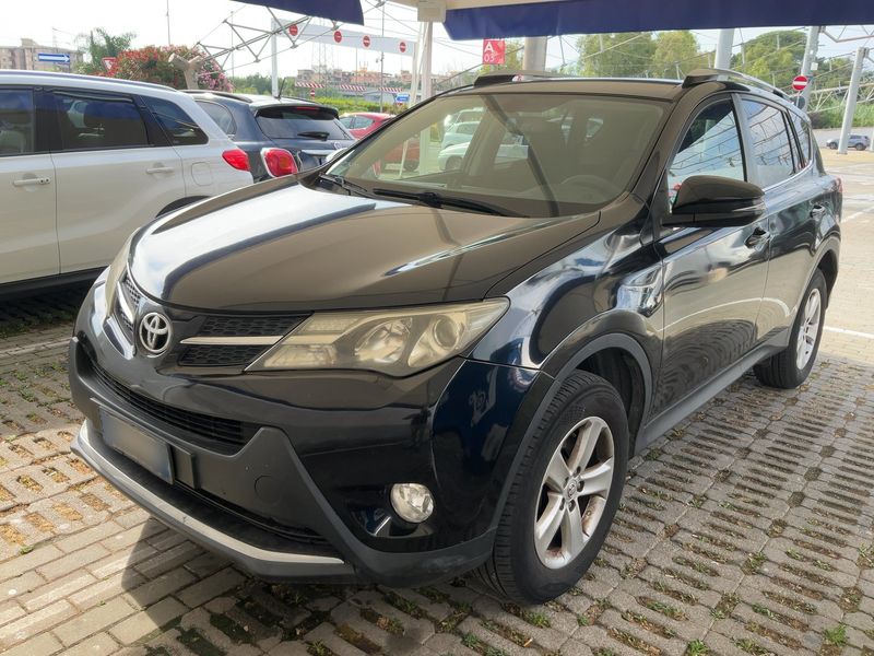 Toyota RAV 4 2.0 D-4D Active 2013 – снимка 1