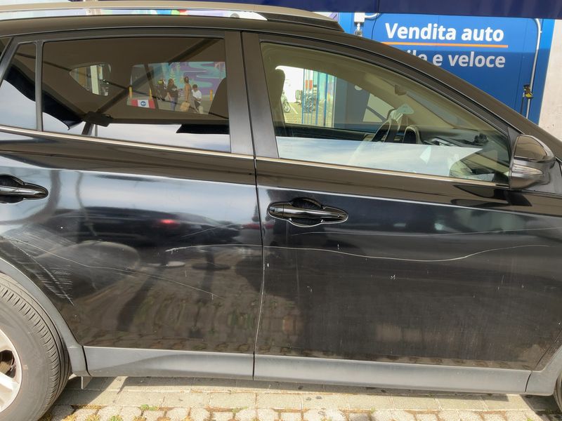 Toyota RAV 4 2.0 D-4D Active 2013 – снимка на щета