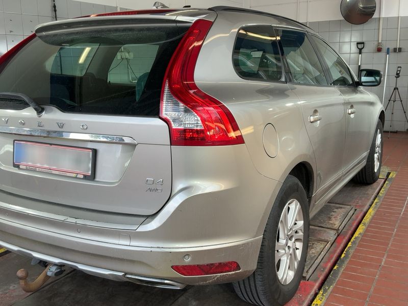Volvo XC60 2.4 D4 Business AWD 2014 – снимка 8