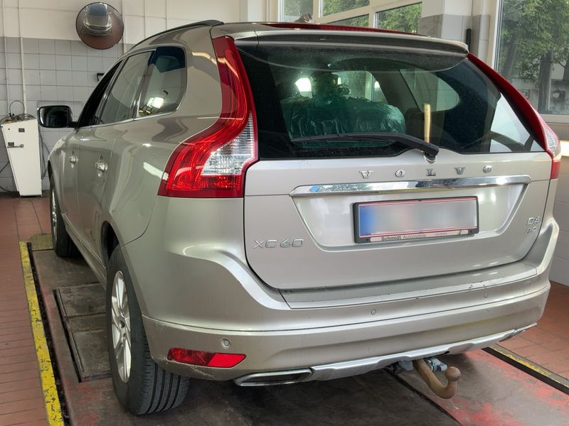 Volvo XC60 2.4 D4 Business AWD 2014 – снимка 6