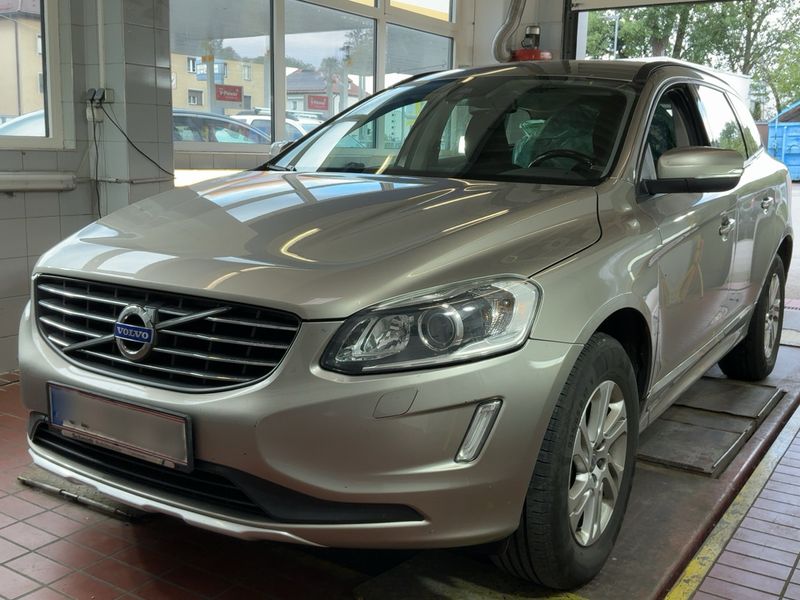Volvo XC60 2.4 D4 Business AWD 2014 – снимка 1