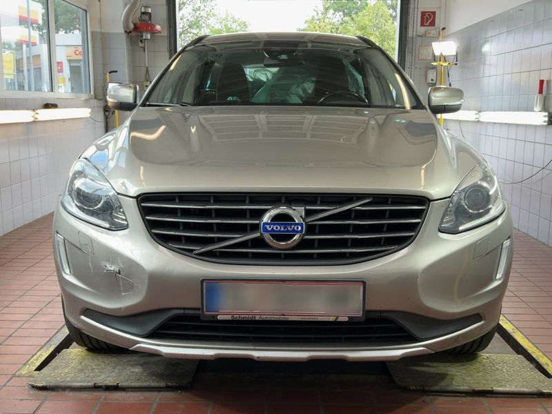 Volvo XC60 2.4 D4 Business AWD 2014 – снимка 14