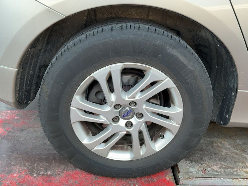 Volvo XC60 2.4 D4 Business AWD 2014 – снимка 9