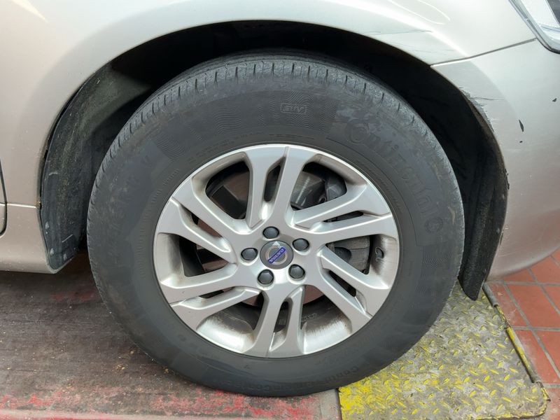 Volvo XC60 2.4 D4 Business AWD 2014 – снимка 11