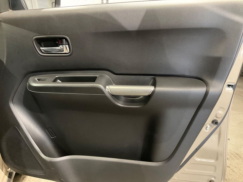 Suzuki Ignis 1.2 DualJet Mild-Hybrid Comfort 2024 – снимка 24