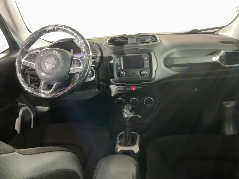 Jeep Renegade 2.0 M-Jet Limited 4WD 2015 – снимка 17