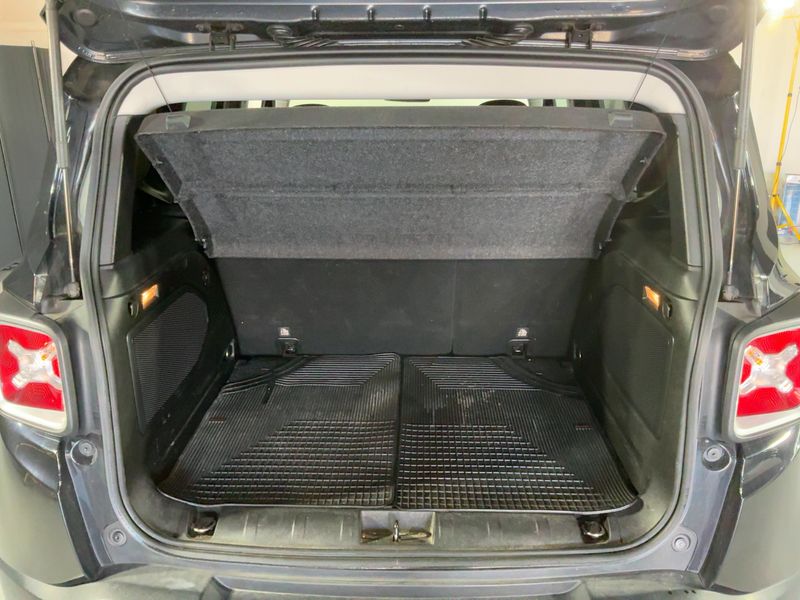 Jeep Renegade 2.0 M-Jet Limited 4WD 2015 – снимка 15