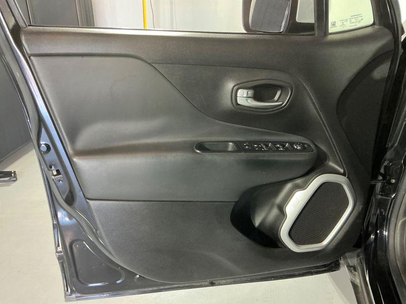 Jeep Renegade 2.0 M-Jet Limited 4WD 2015 – снимка 26