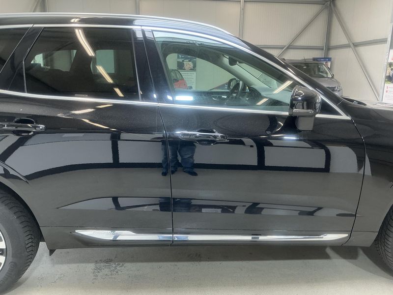 Volvo XC60 2.0 T6 Plug-in Hybrid Inscription Expression AWD 2021 – снимка 10