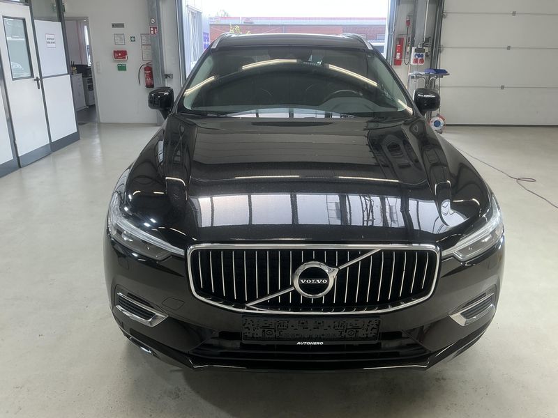 Volvo XC60 2.0 T6 Plug-in Hybrid Inscription Expression AWD 2021 – снимка 14