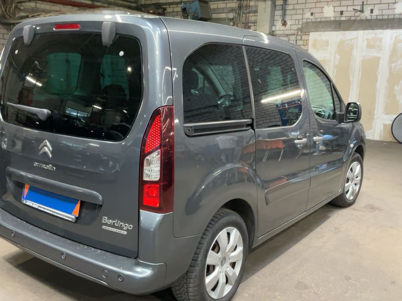 Citroen Berlingo 1.6 Selection 2018 – снимка 8