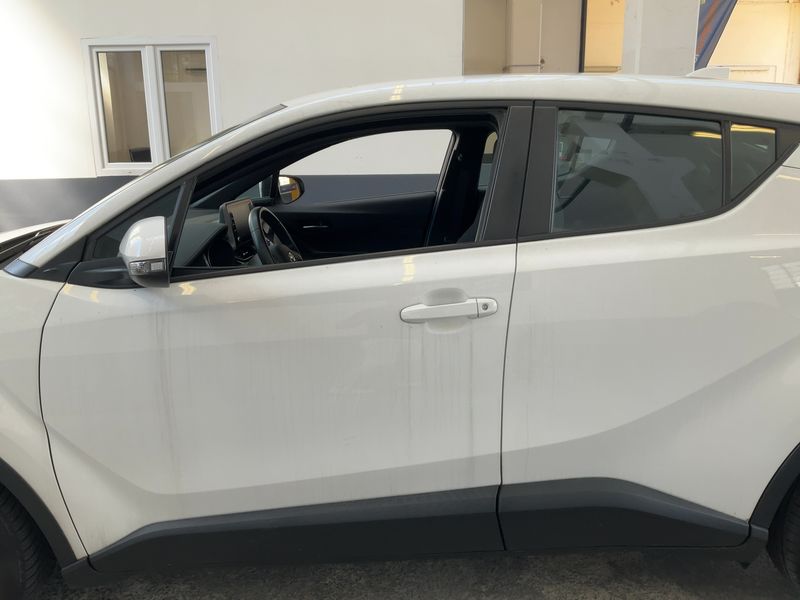 Toyota C-HR 1.8 Hybrid Business Edition 2022 – снимка 4