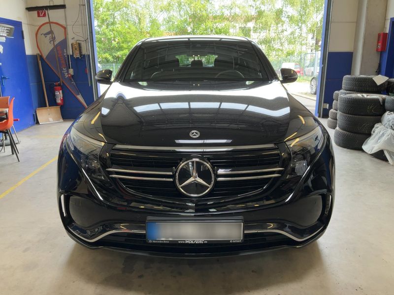 Mercedes-Benz EQC electric drive 300 kW 4Matic AMG Line 2020 – снимка 14