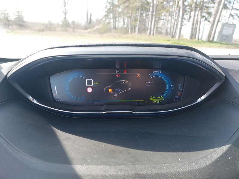 Peugeot 3008 1.6 Hybrid 225 GT 2021 – снимка 12
