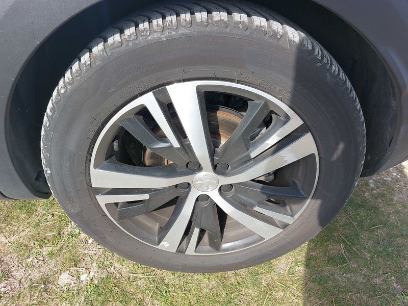 Peugeot 3008 1.6 Hybrid 225 GT 2021 – снимка 39
