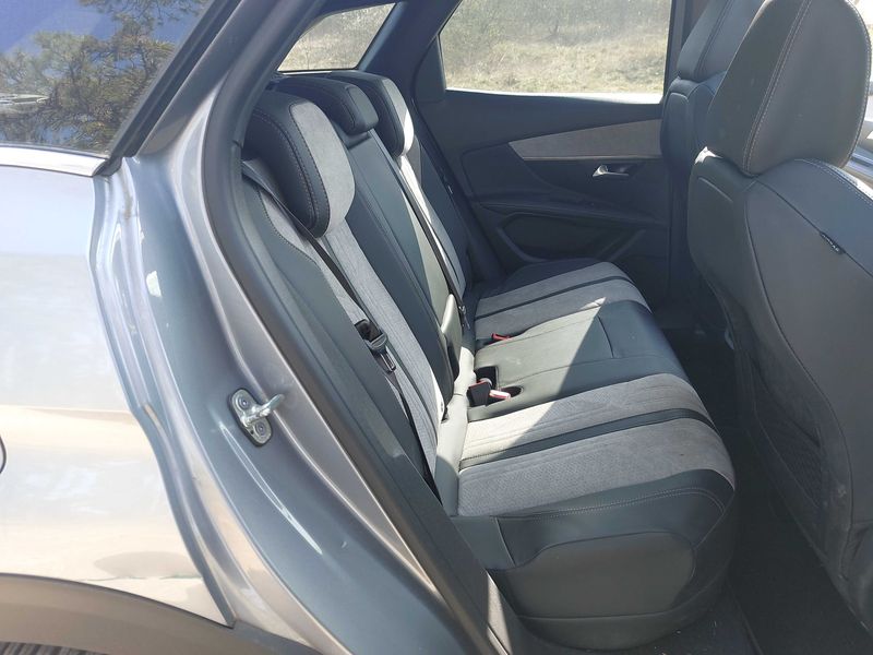 Peugeot 3008 1.6 Hybrid 225 GT 2021 – снимка 14