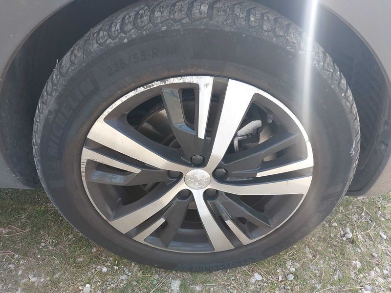 Peugeot 3008 1.6 Hybrid 225 GT 2021 – снимка 26