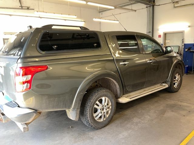 Mitsubishi L 200 2.4 DI-D Plus Doppelkabine 4WD 2019 – снимка 8