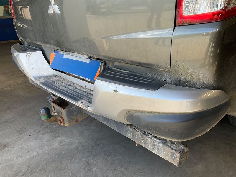 Mitsubishi L 200 2.4 DI-D Plus Doppelkabine 4WD 2019 – снимка 41