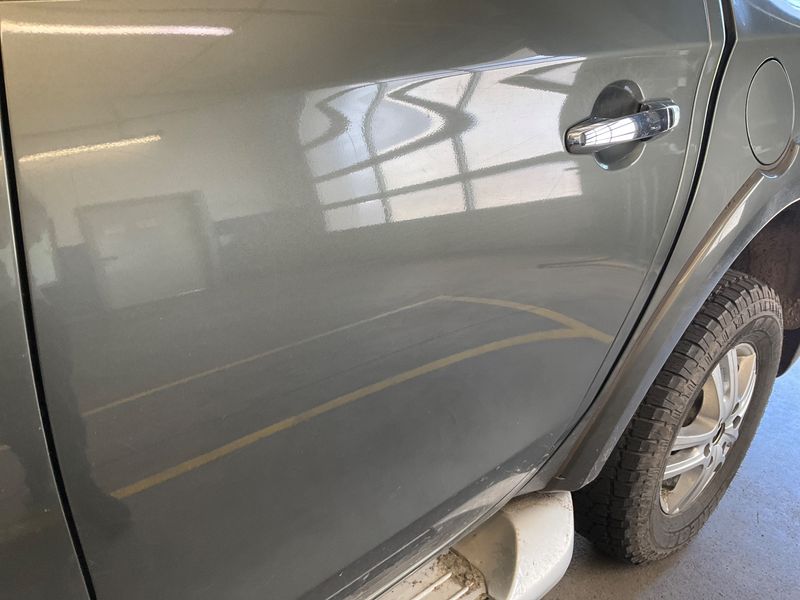 Mitsubishi L 200 2.4 DI-D Plus Doppelkabine 4WD 2019 – снимка 25