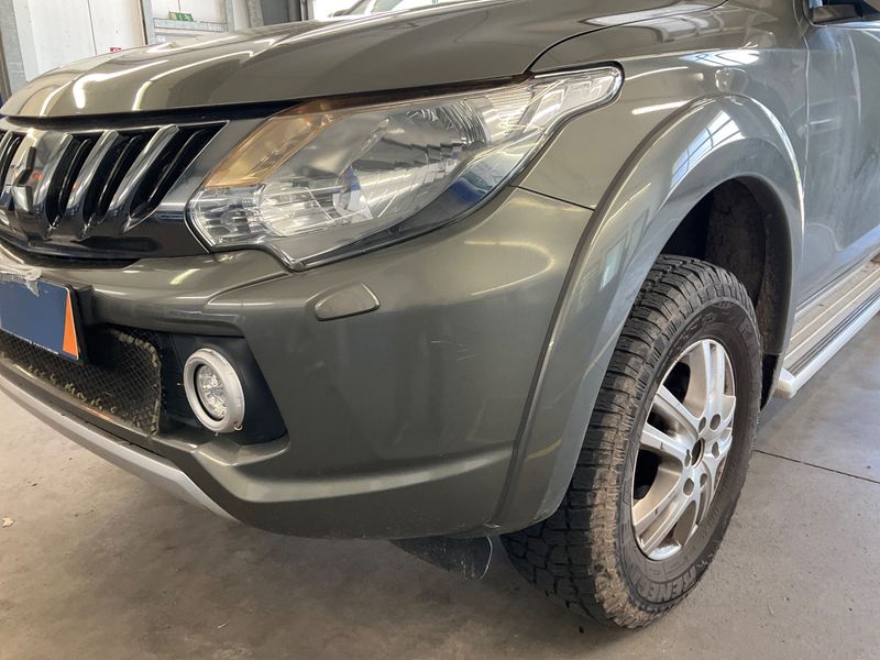 Mitsubishi L 200 2.4 DI-D Plus Doppelkabine 4WD 2019 – снимка 43