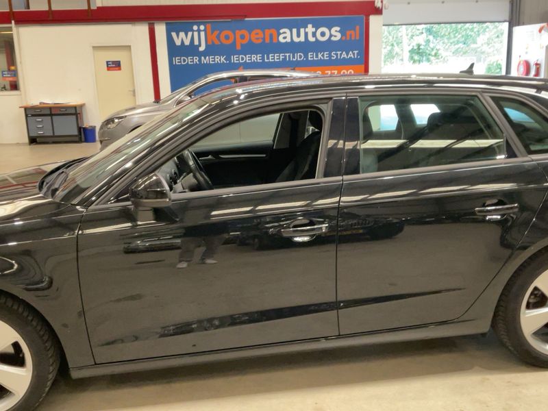 Audi A3 Sportback 1.4 TFSI ACT ultra Ambition 2015 – снимка 4