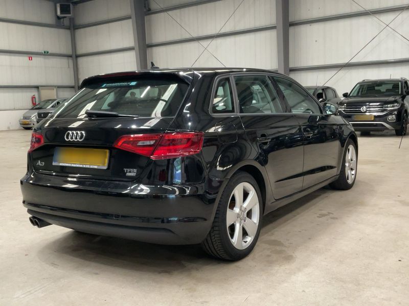 Audi A3 Sportback 1.4 TFSI ACT ultra Ambition 2015 – снимка 8