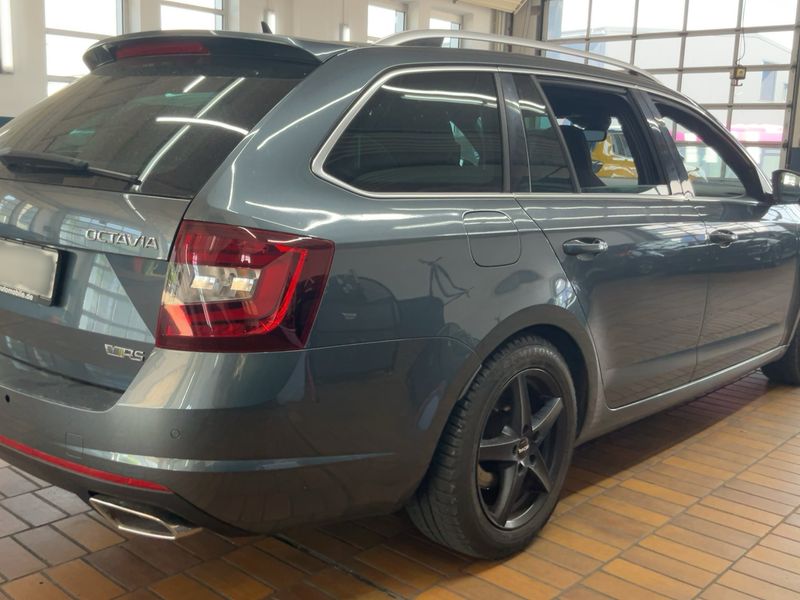 Skoda Octavia 2.0 TDI RS 2018 – снимка 8