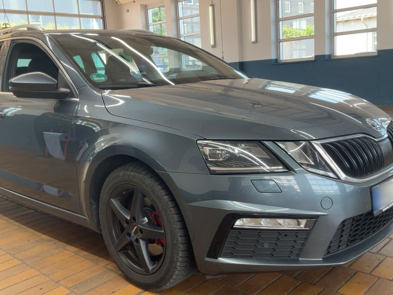 Skoda Octavia 2.0 TDI RS 2018 – снимка 12