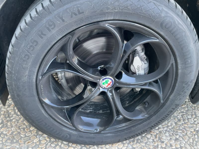 Alfa Romeo Stelvio 2.2 JTDM Sprint Q4 2022 – снимка 3