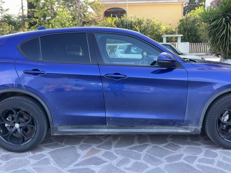 Alfa Romeo Stelvio 2.2 JTDM Sprint Q4 2022 – снимка 10