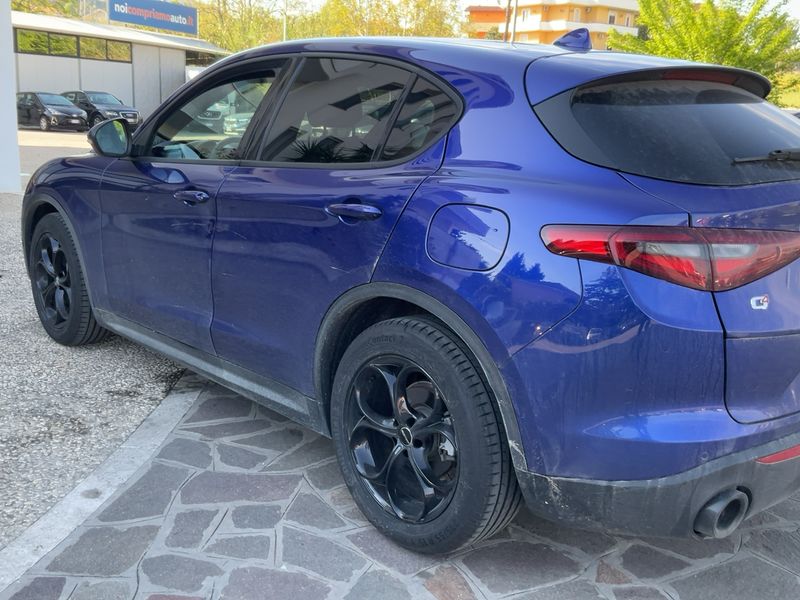 Alfa Romeo Stelvio 2.2 JTDM Sprint Q4 2022 – снимка 6