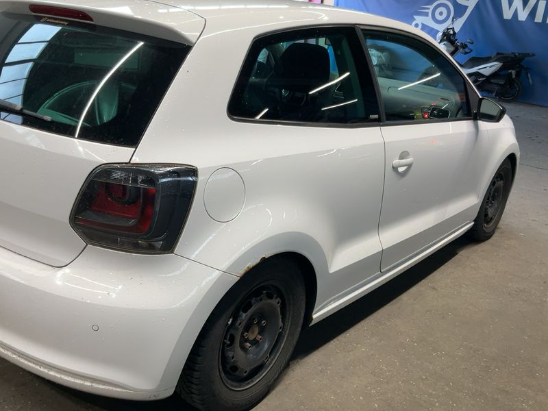 Volkswagen Polo 1.2 TSI Style 2011 – снимка 8